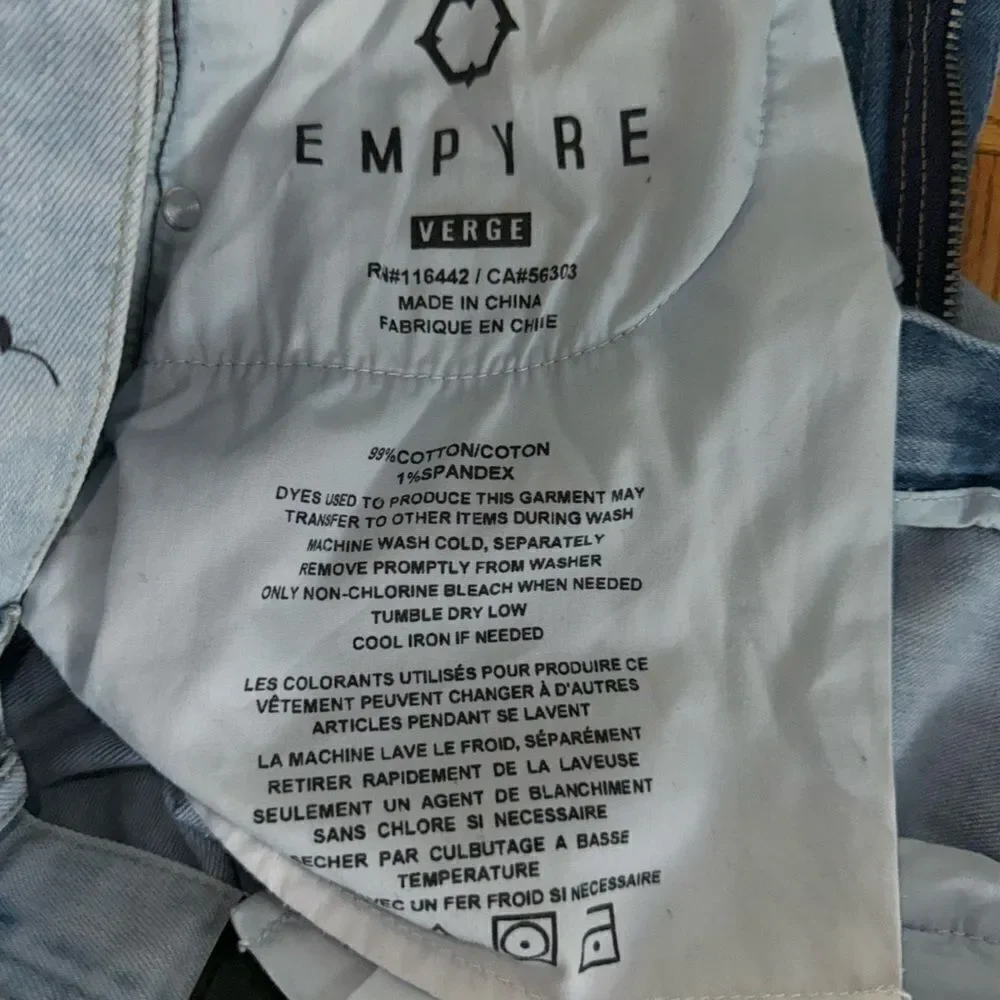 Empyre Verge Tapered Aged Light Wash Skinny Jeans sz 30 EUC